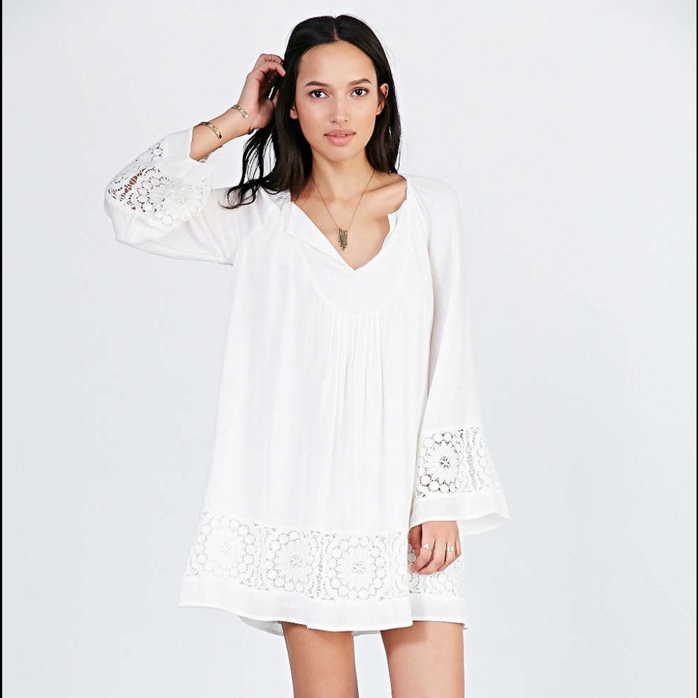 Urban Outfitters “Ecote”Crochet Bell-sleeve Dress